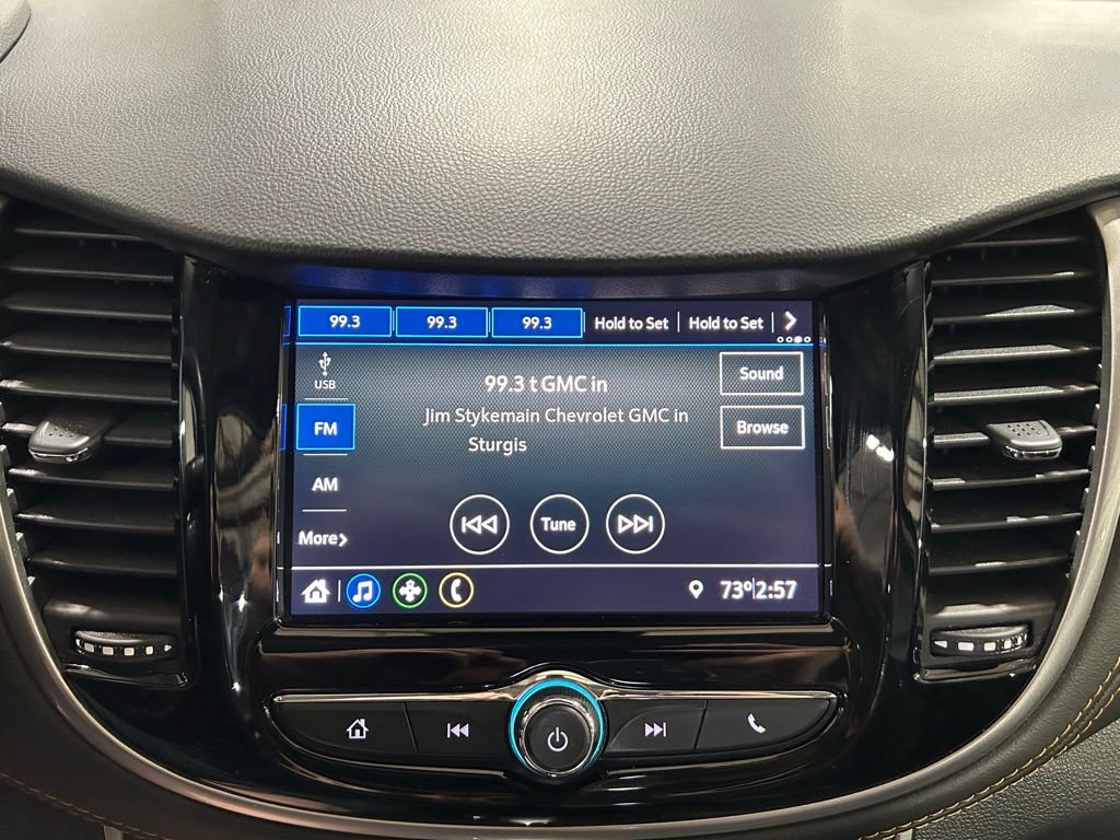 Used 2022 Chevrolet Trax LT w/ LT Convenience Package AWD/4WD image 28