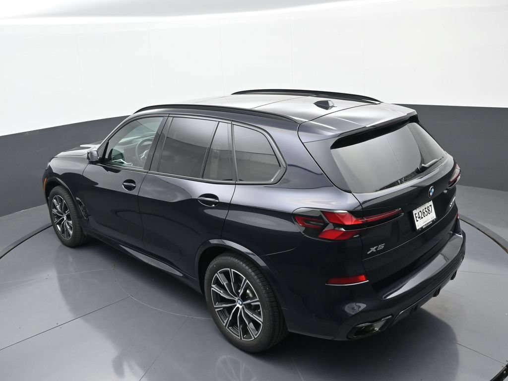 New 2026 BMW X5 xDrive40i w/ M Sport Package AWD/4WD image 35