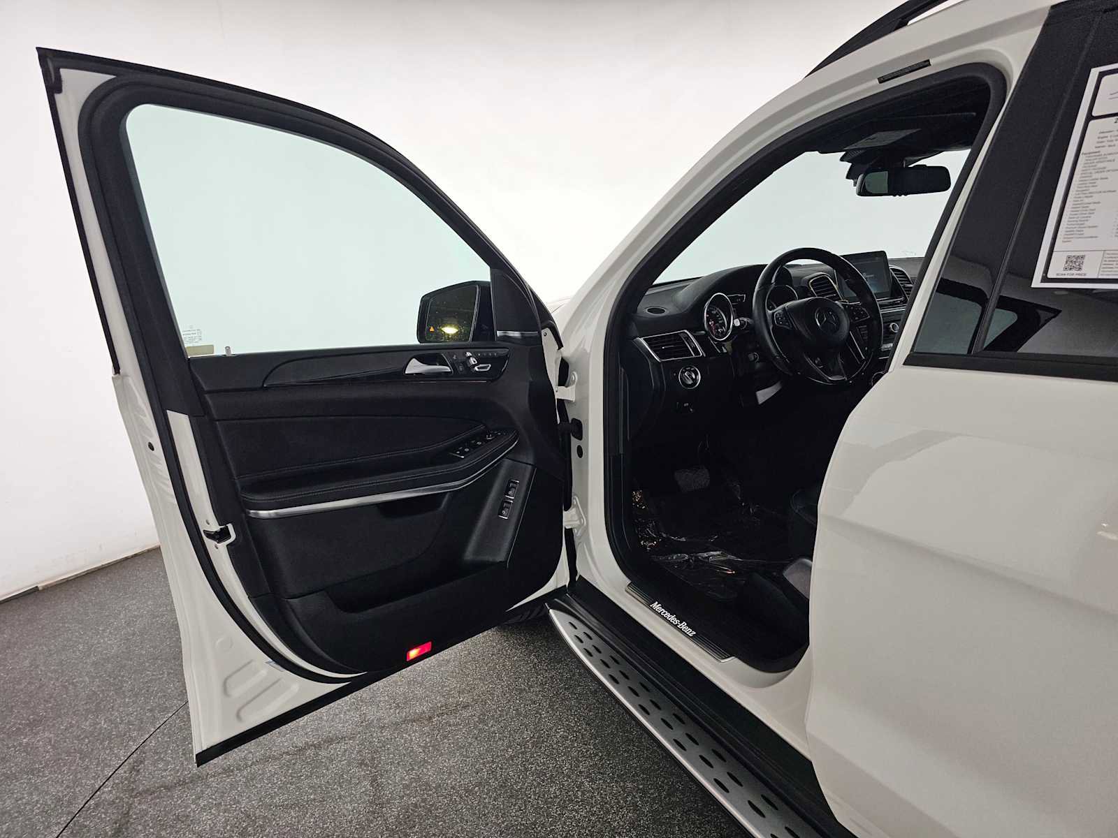 Used 2019 Mercedes-Benz GLS 550 4MATIC image 21