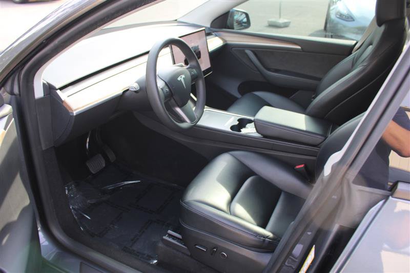 Used 2023 Tesla Model Y Long Range AWD/4WD image 9