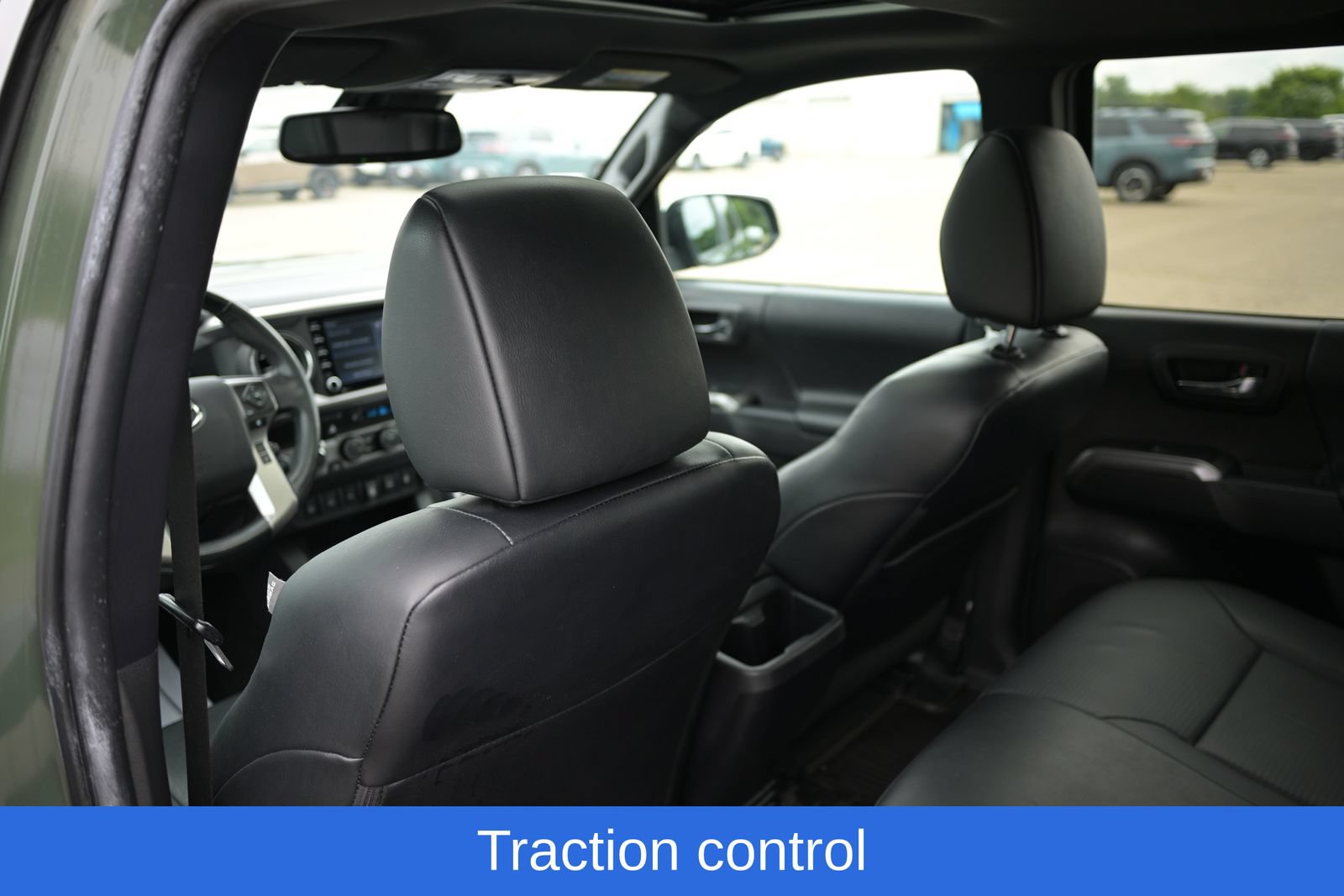 Used 2022 Toyota Tacoma Limited AWD/4WD image 32