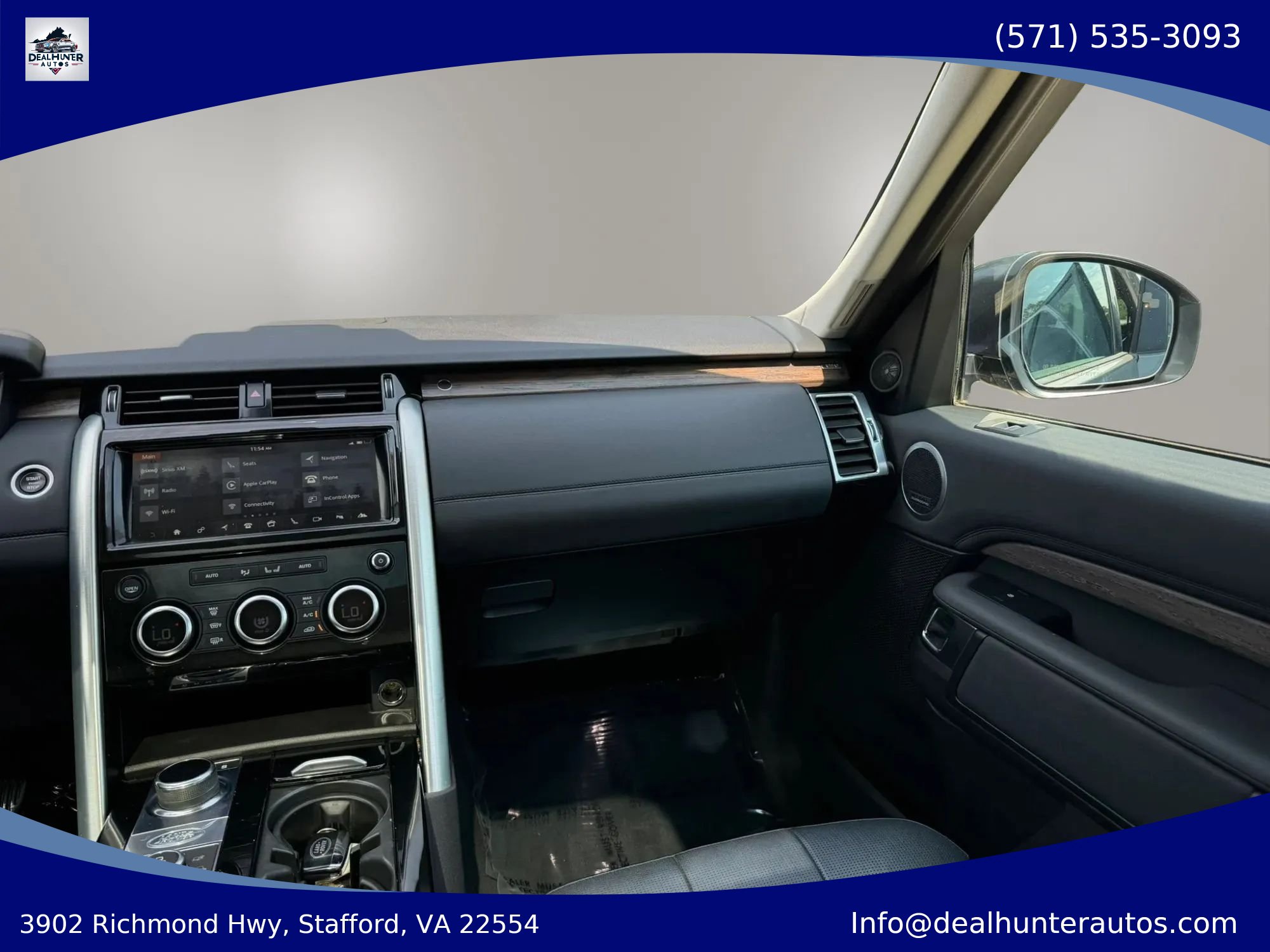 Used 2017 Land Rover Discovery HSE AWD/4WD image 35