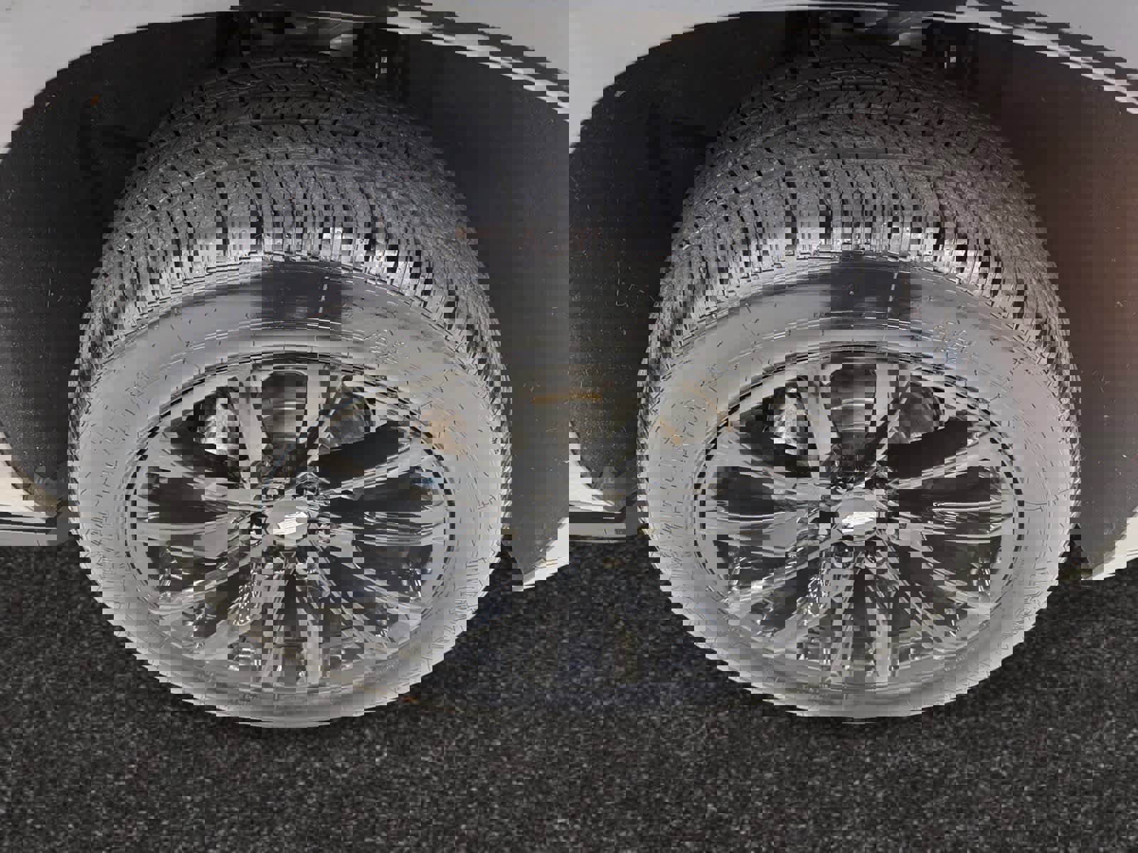 Certified 2024 Cadillac Escalade Sport w/ LPO, ONYX Package image 14