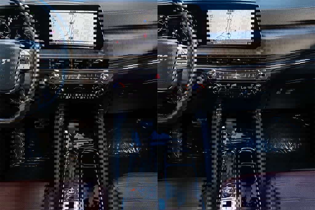 Used 2023 Kia Telluride SX Prestige image 13