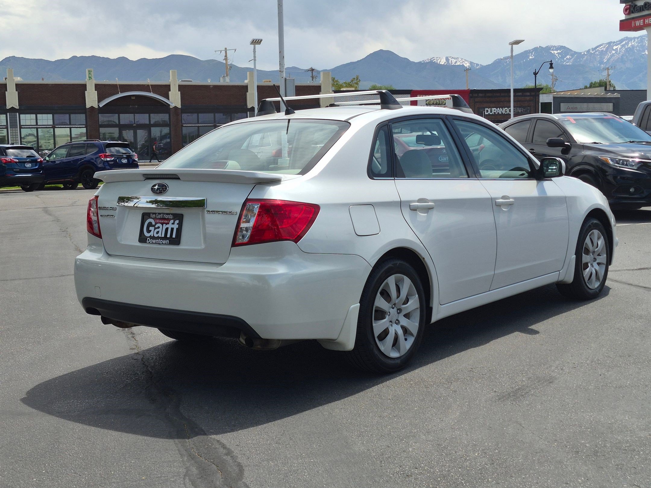 Used 2011 Subaru Impreza 2.5i w/ Audio Package 3 AWD/4WD image 3