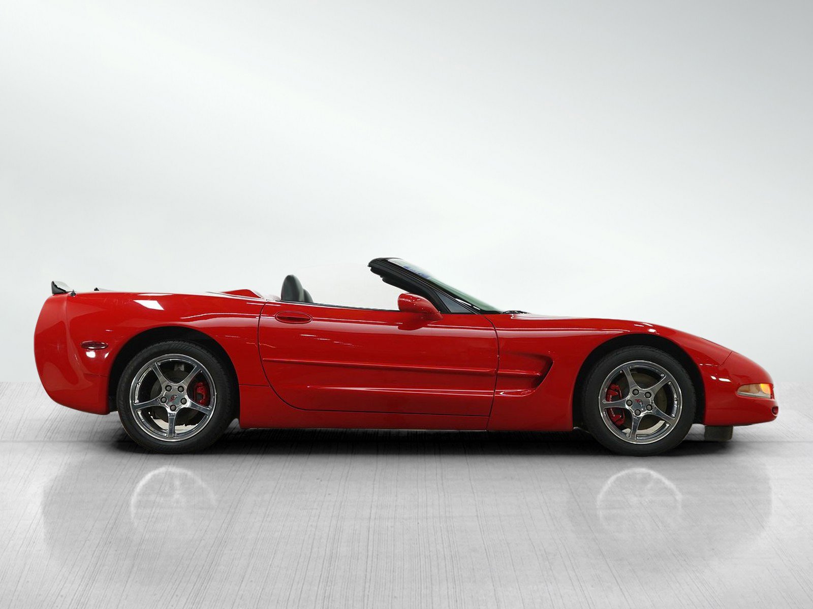 Used 2001 Chevrolet Corvette Convertible w/ Preferred Equipment Group1 image 6