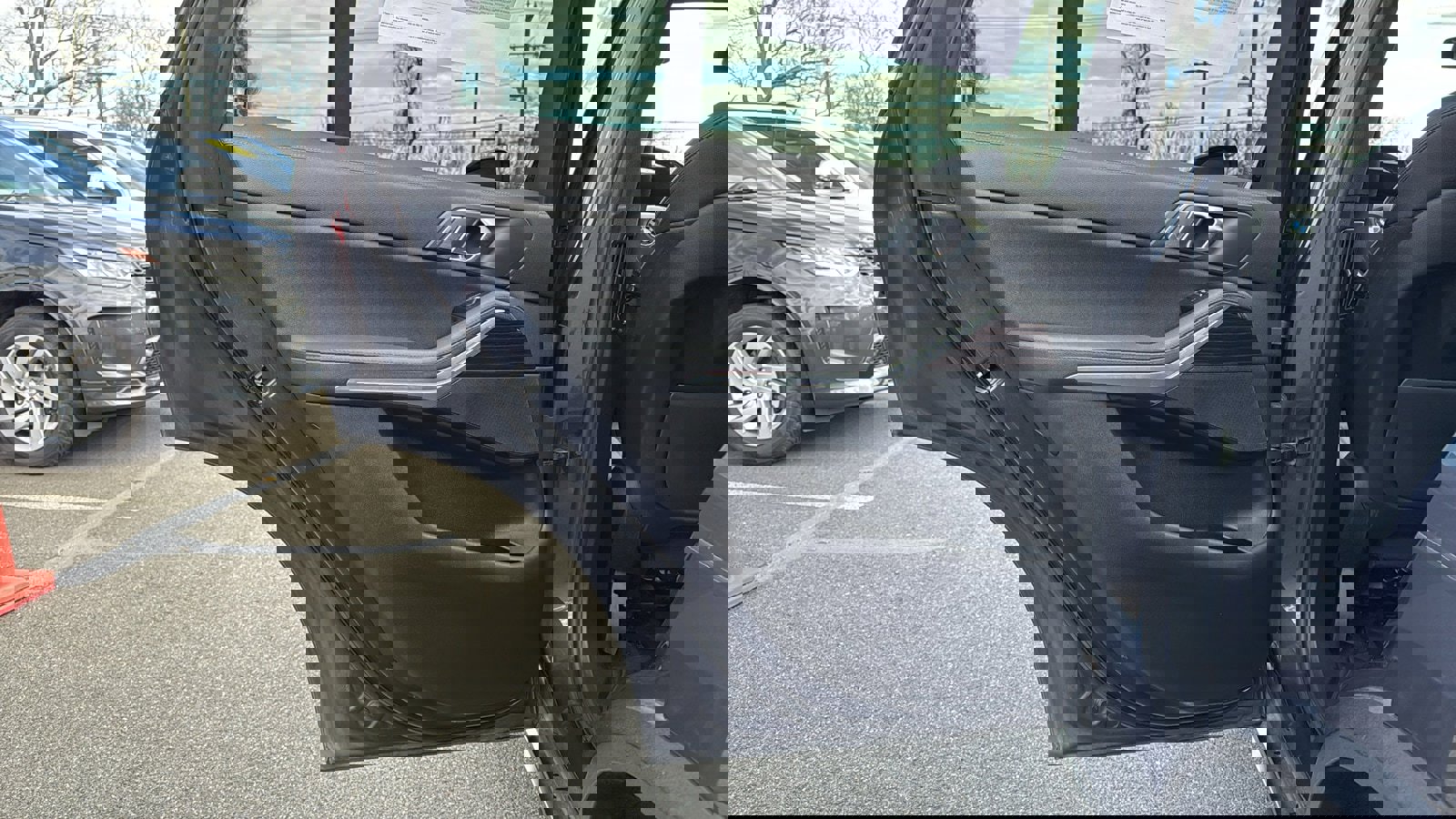 Used 2021 BMW X5 xDrive40i w/ Convenience Package image 24