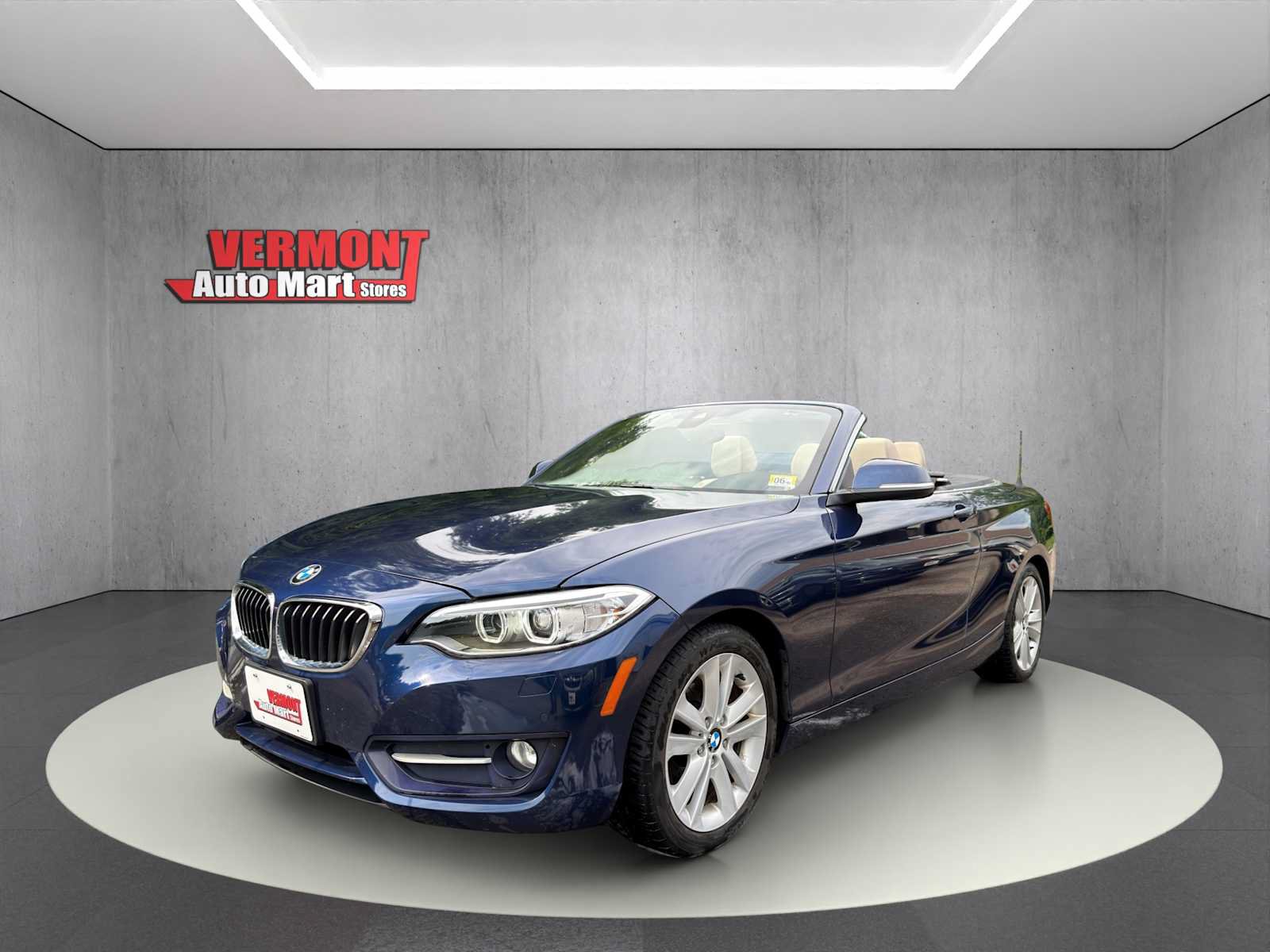 Used 2016 BMW 228i xDrive Convertible AWD/4WD image 4