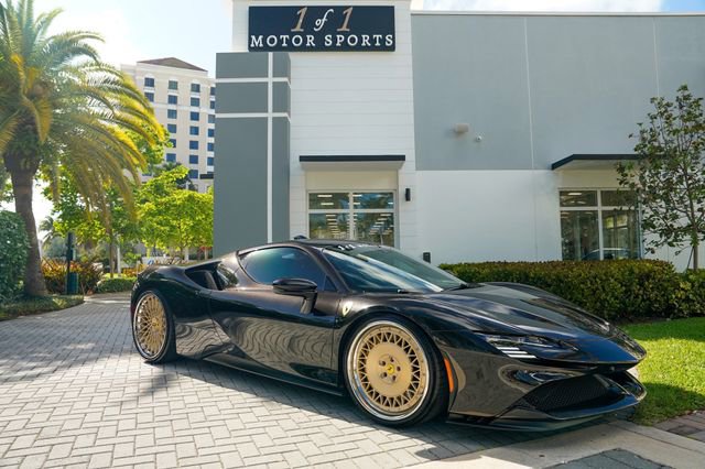 Used 2021 Ferrari SF90 Stradale image 86