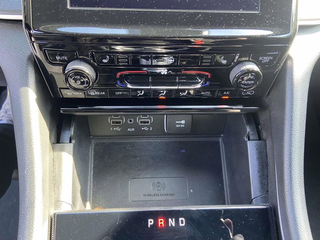 Used 2024 Jeep Grand Cherokee L Altitude image 26