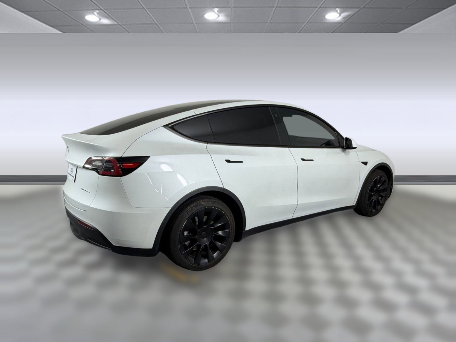 Used 2023 Tesla Model Y Long Range image 9