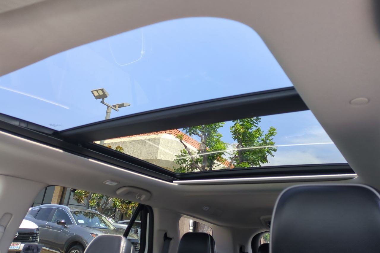 Certified 2023 Honda Pilot Elite image 20