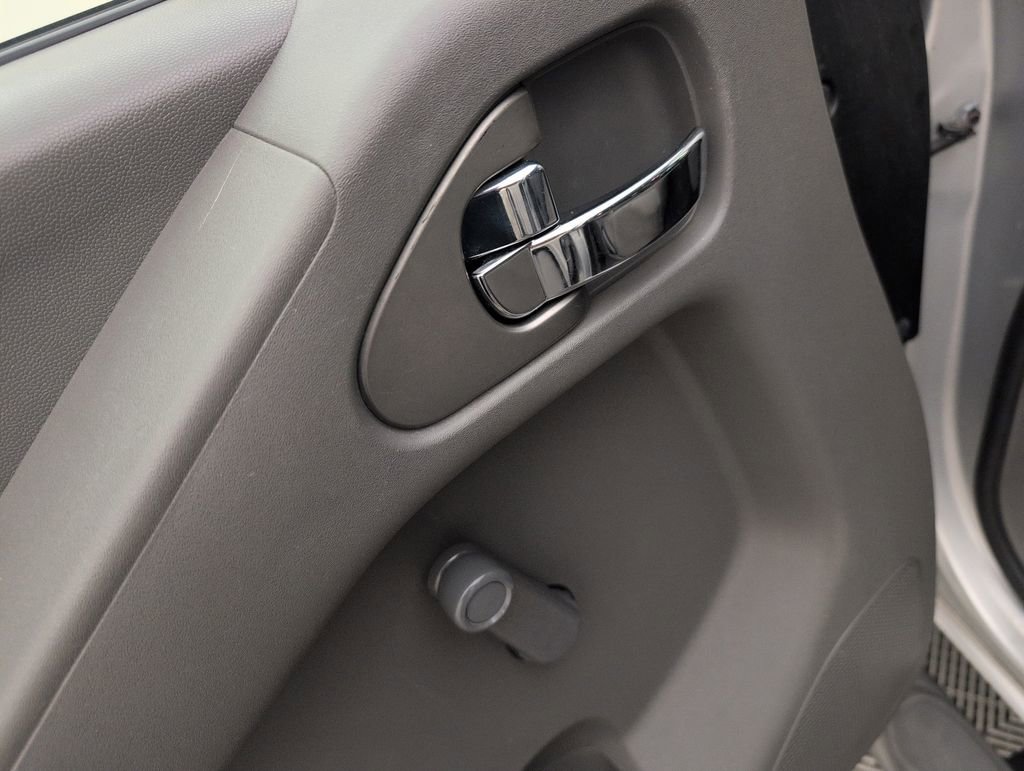 Used 2007 Nissan Frontier SE RWD image 31