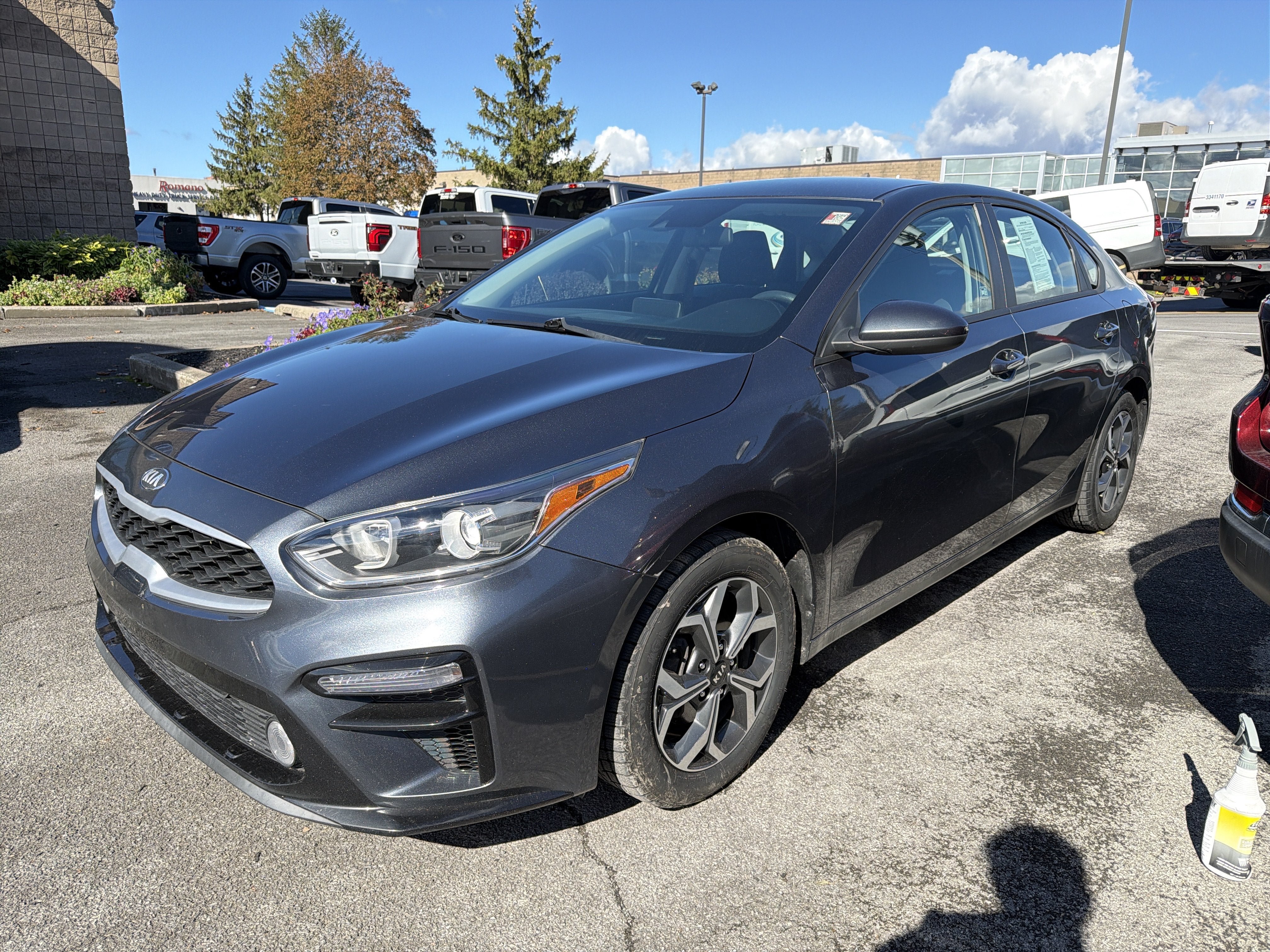Used 2019 Kia Forte LXS FWD image 4