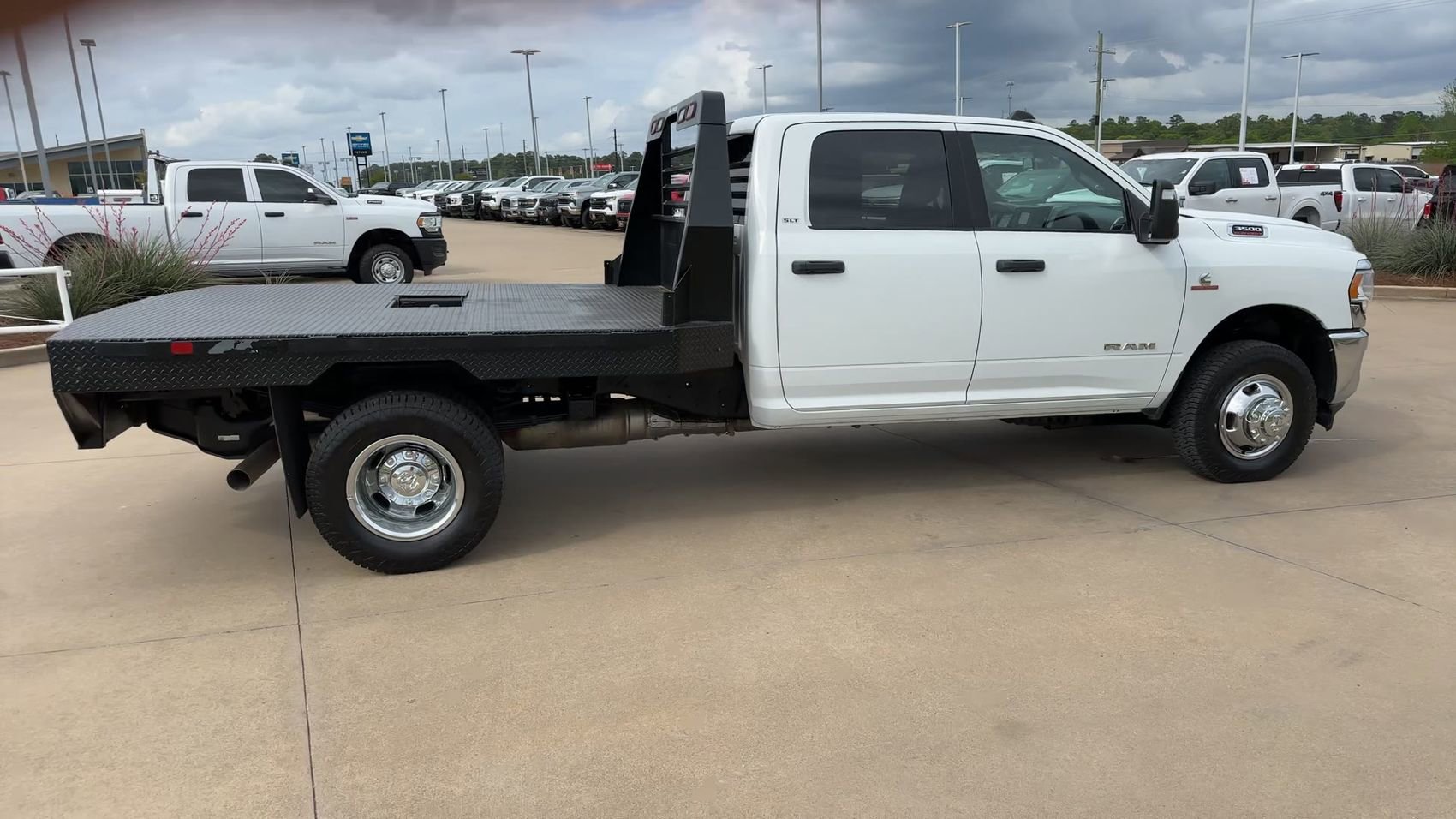 Used 2024 RAM 3500 SLT w/ Quick Order Package 2YG SLT image 9