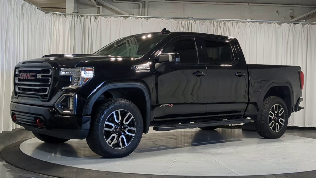 Used 2020 GMC Sierra 1500 AT4 w/ AT4 Premium Package AWD/4WD image 5