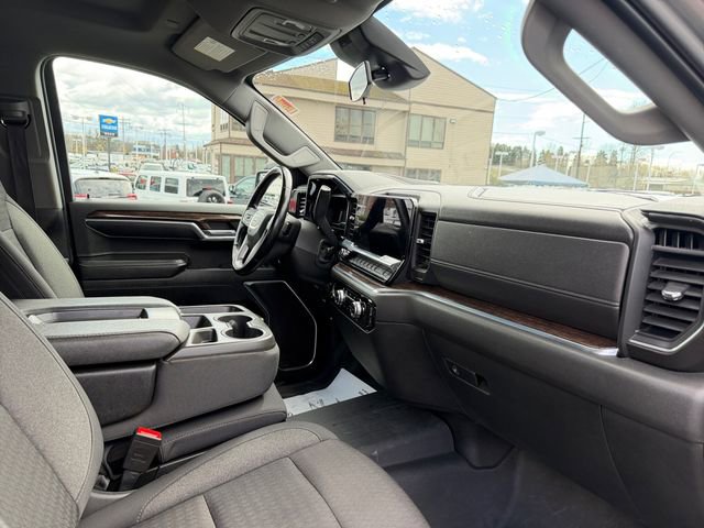 Used 2023 GMC Sierra 1500 SLE w/ Enhanced Capability Package image 30
