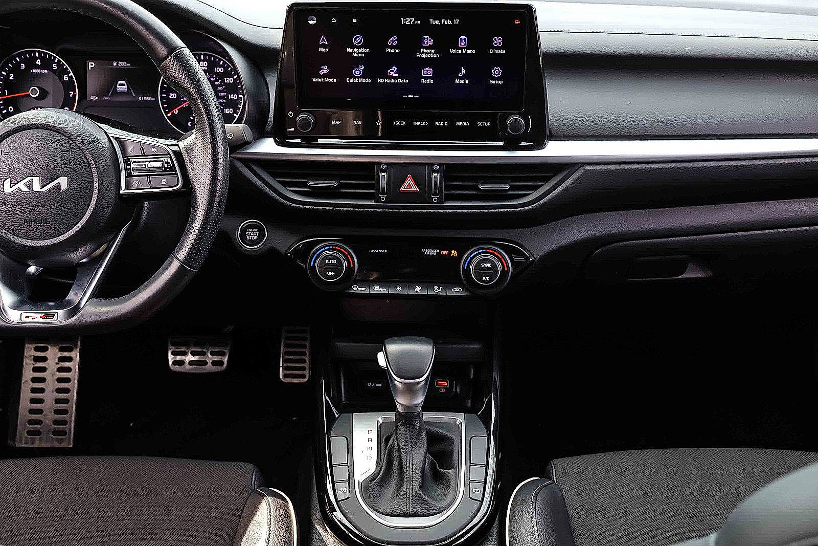 Certified 2023 Kia Forte GT-Line w/ GT-Line Technology Package image 12