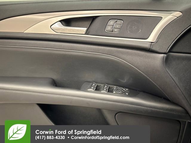 Used 2020 Lincoln MKZ w/ Convenience Package image 25