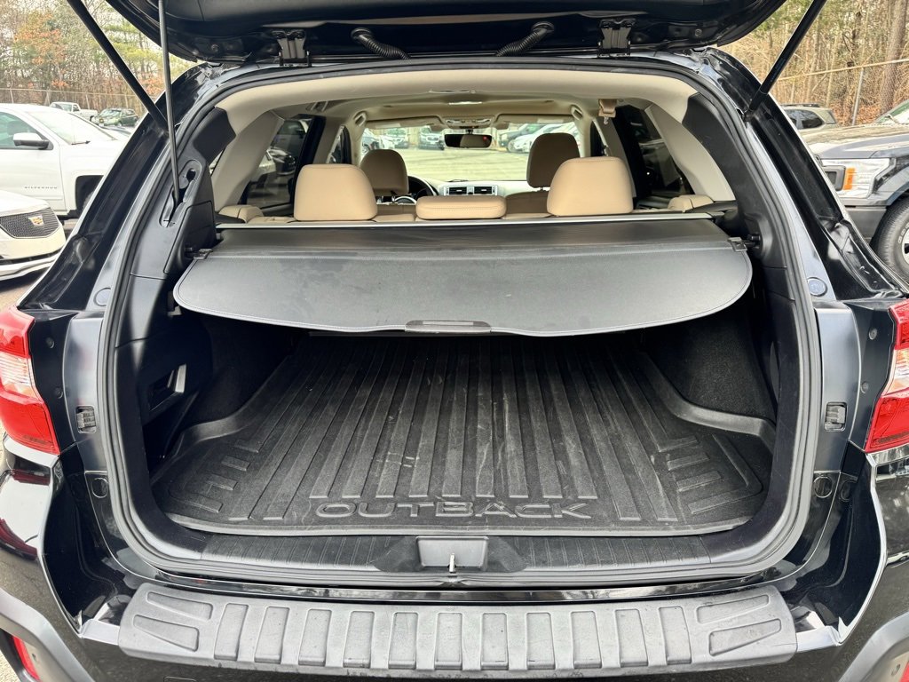 Used 2019 Subaru Outback 2.5i Limited w/ Popular Package #2 image 13