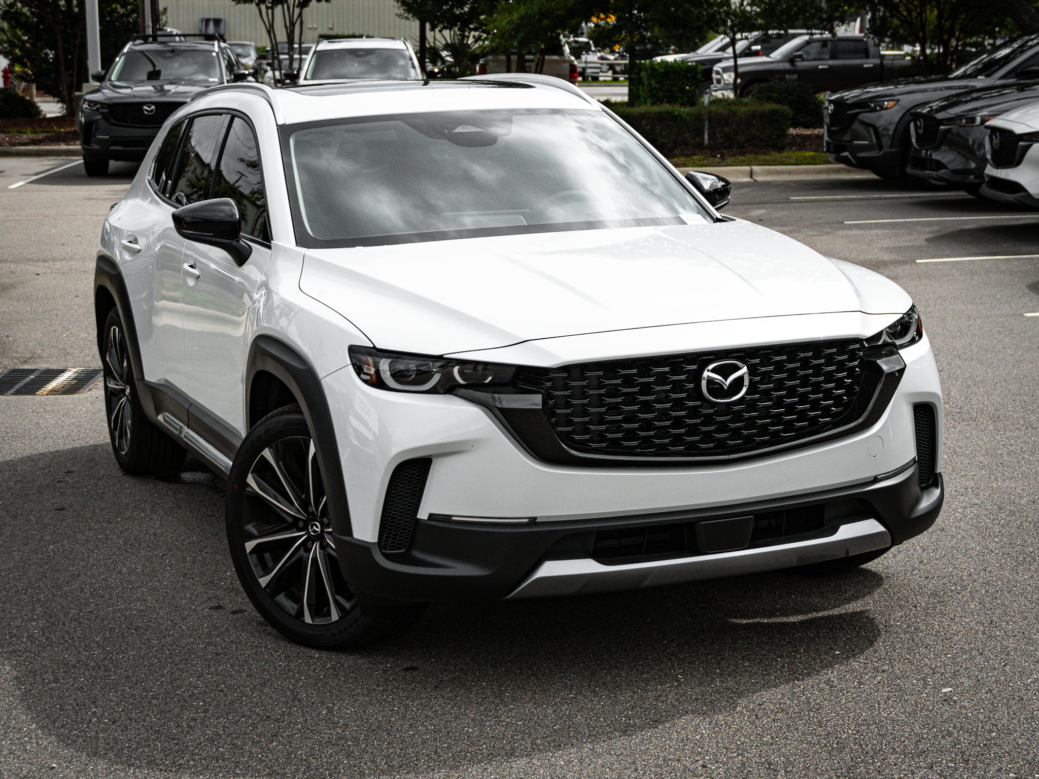 Certified 2025 MAZDA CX-50 AWD 2.5 Turbo w/ Accent Package image 2
