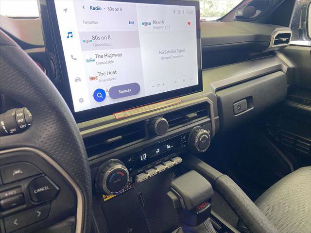 Certified 2025 Toyota 4Runner TRD Off-Road Premium w/ Tow Technology Package image 23