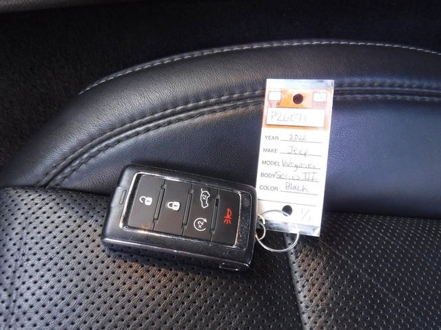Used 2022 Jeep Wagoneer Series III image 70