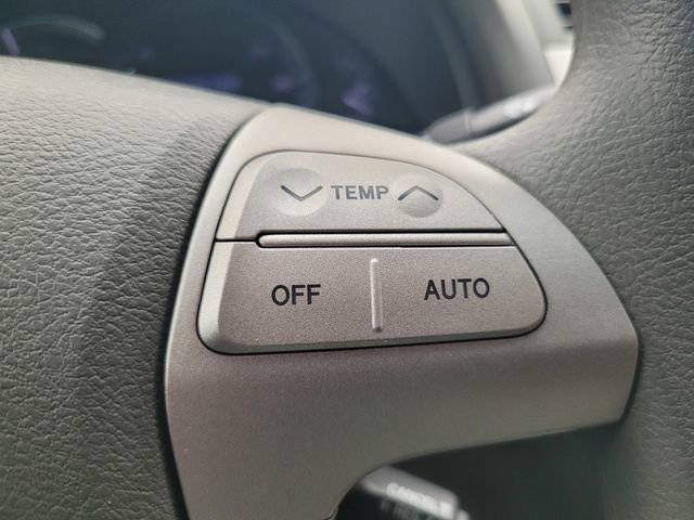 Used 2011 Toyota Camry Base image 25