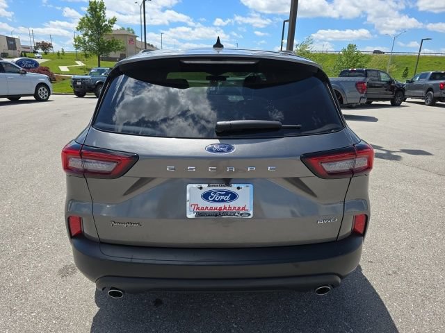 Used 2025 Ford Escape ST-Line AWD/4WD image 4