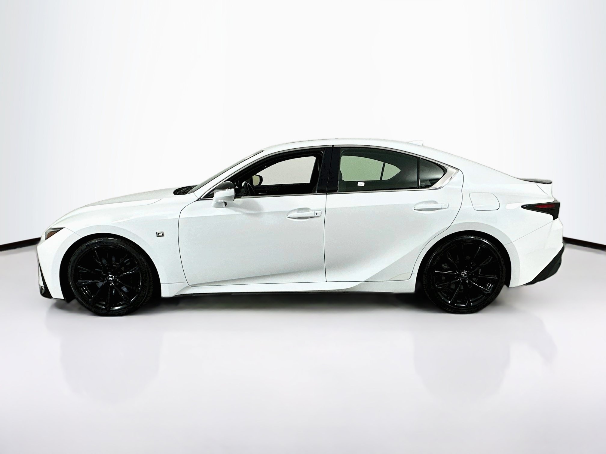 Used 2022 Lexus IS 350 F Sport RWD image 8