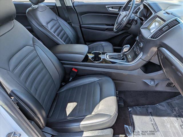 Used 2017 Ford Edge SEL w/ Equipment Group 201A AWD/4WD image 28