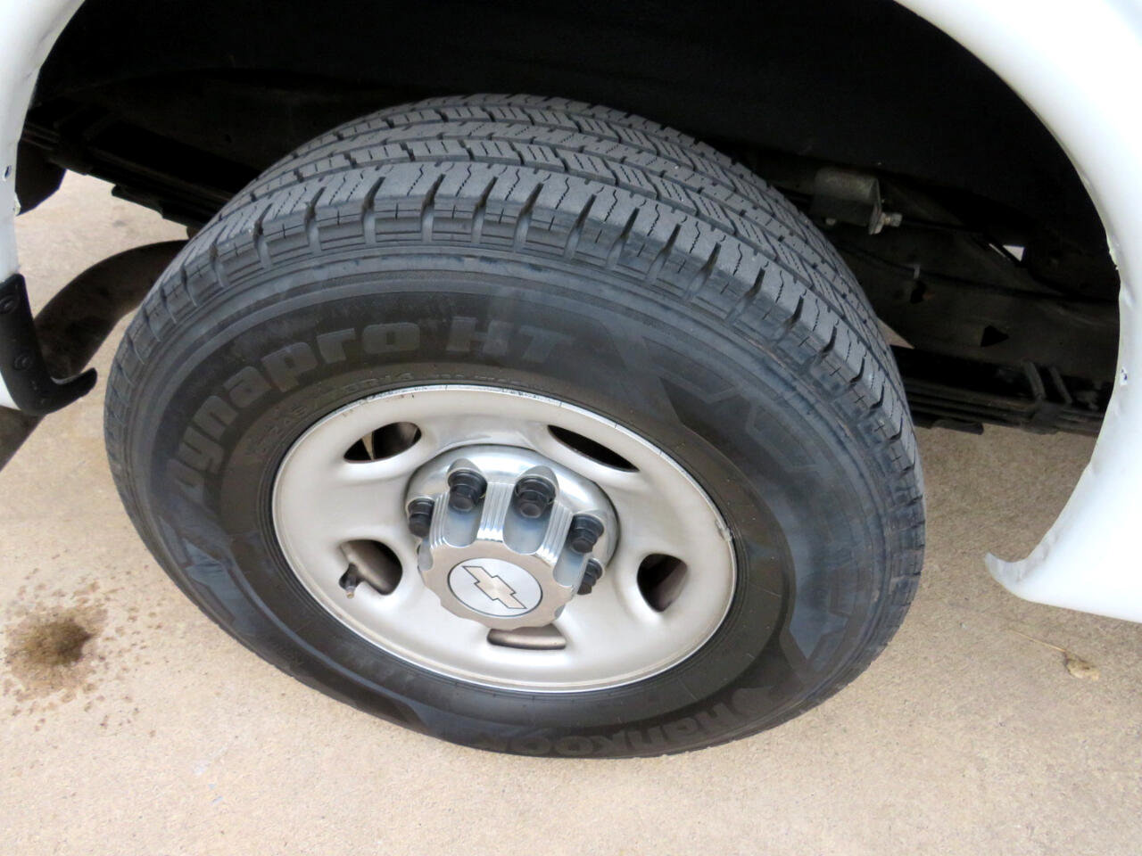 Used 2018 Chevrolet Express 3500 LT w/ LT Preferred Equipment Group RWD image 22