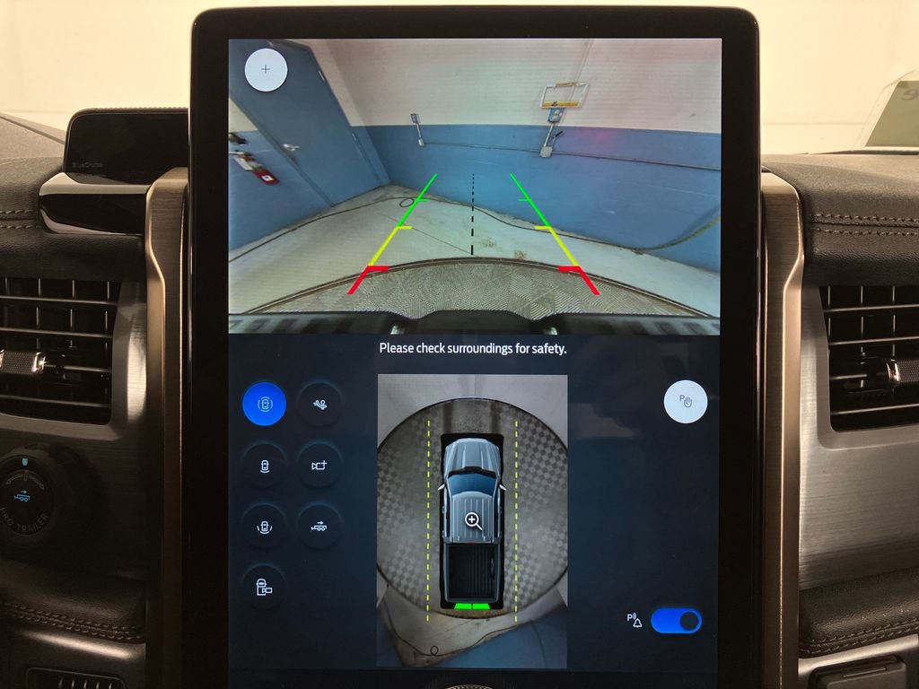 Certified 2025 Ford F150 Lightning Lariat image 24