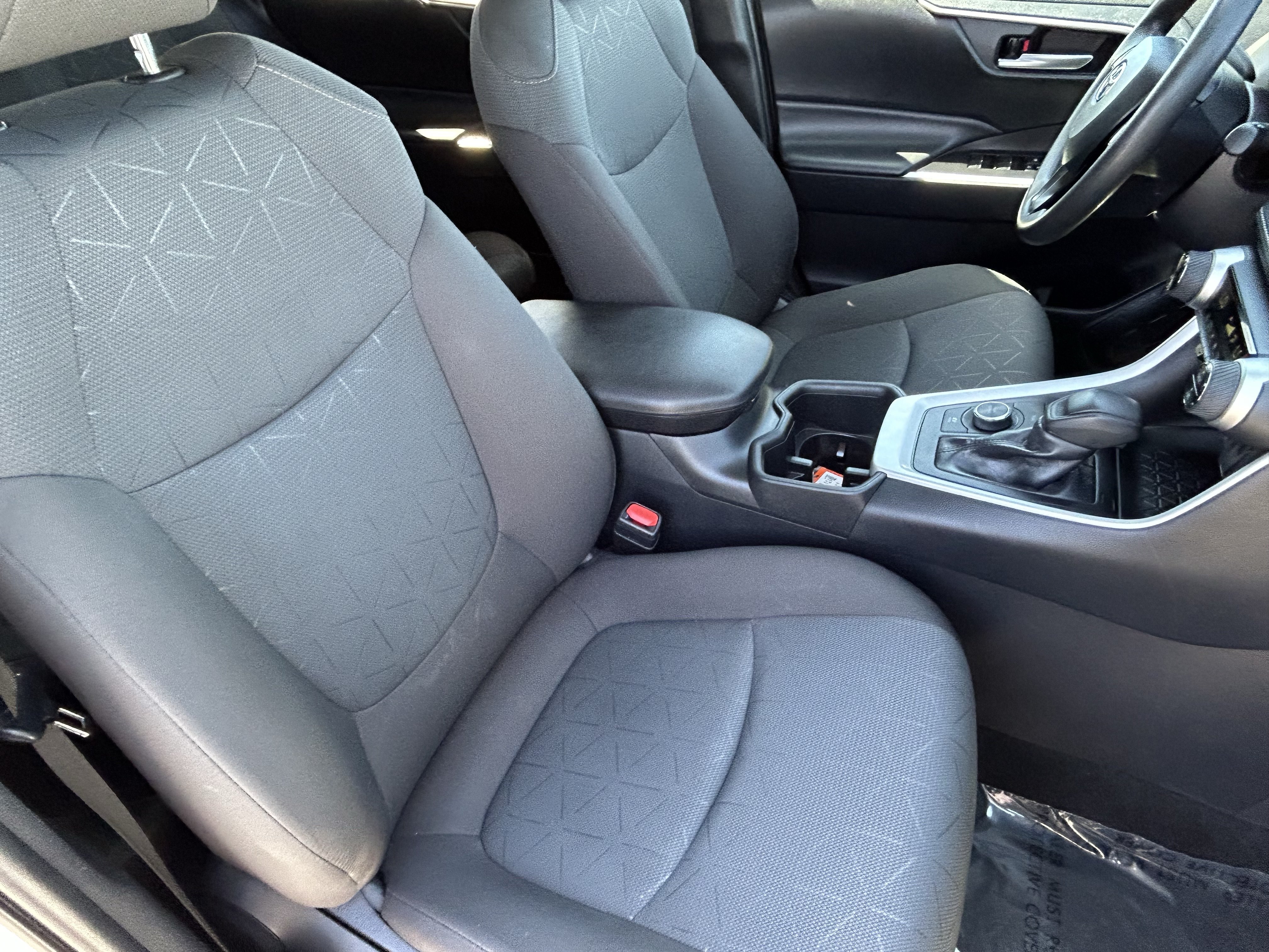 Certified 2025 Toyota RAV4 XLE AWD/4WD image 11