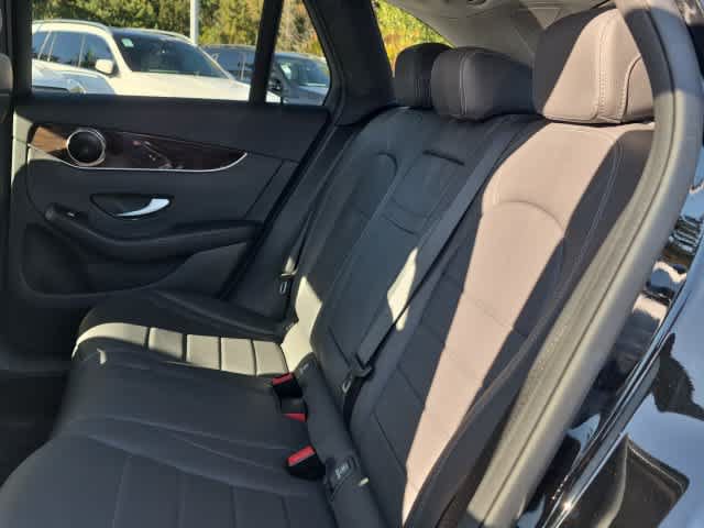 Used 2020 Mercedes-Benz GLC 300 image 17