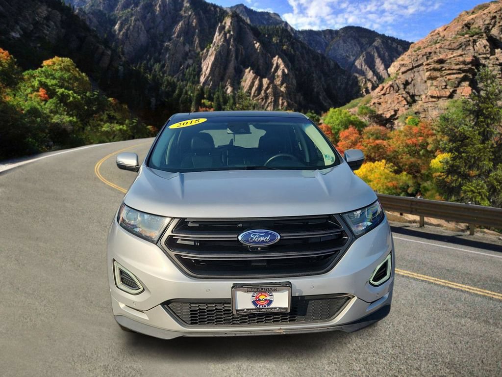 Used 2018 Ford Edge Sport w/ Equipment Group 401A AWD/4WD image 6