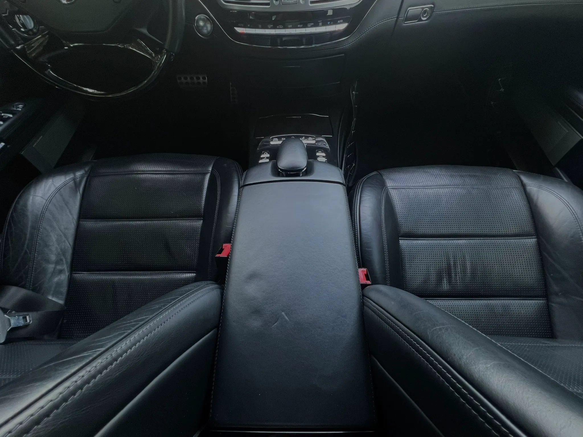 Used 2012 Mercedes-Benz S 63 AMG image 27
