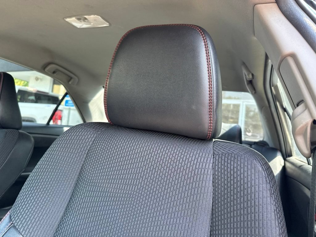 Used 2017 Toyota Camry SE FWD image 13