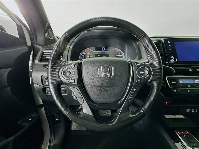 Certified 2022 Honda Ridgeline Black Edition image 23