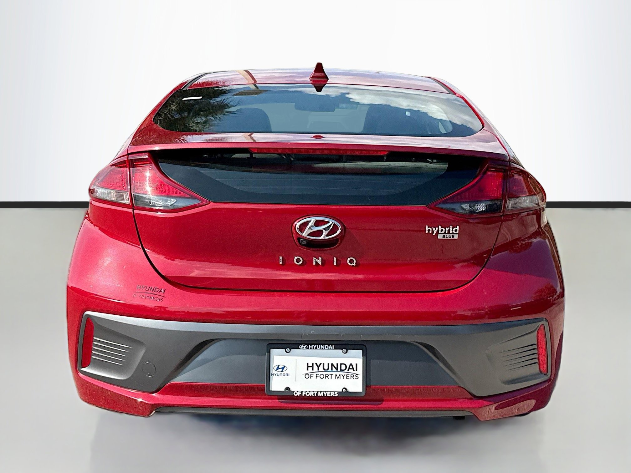 Used 2020 Hyundai Ioniq Blue image 4