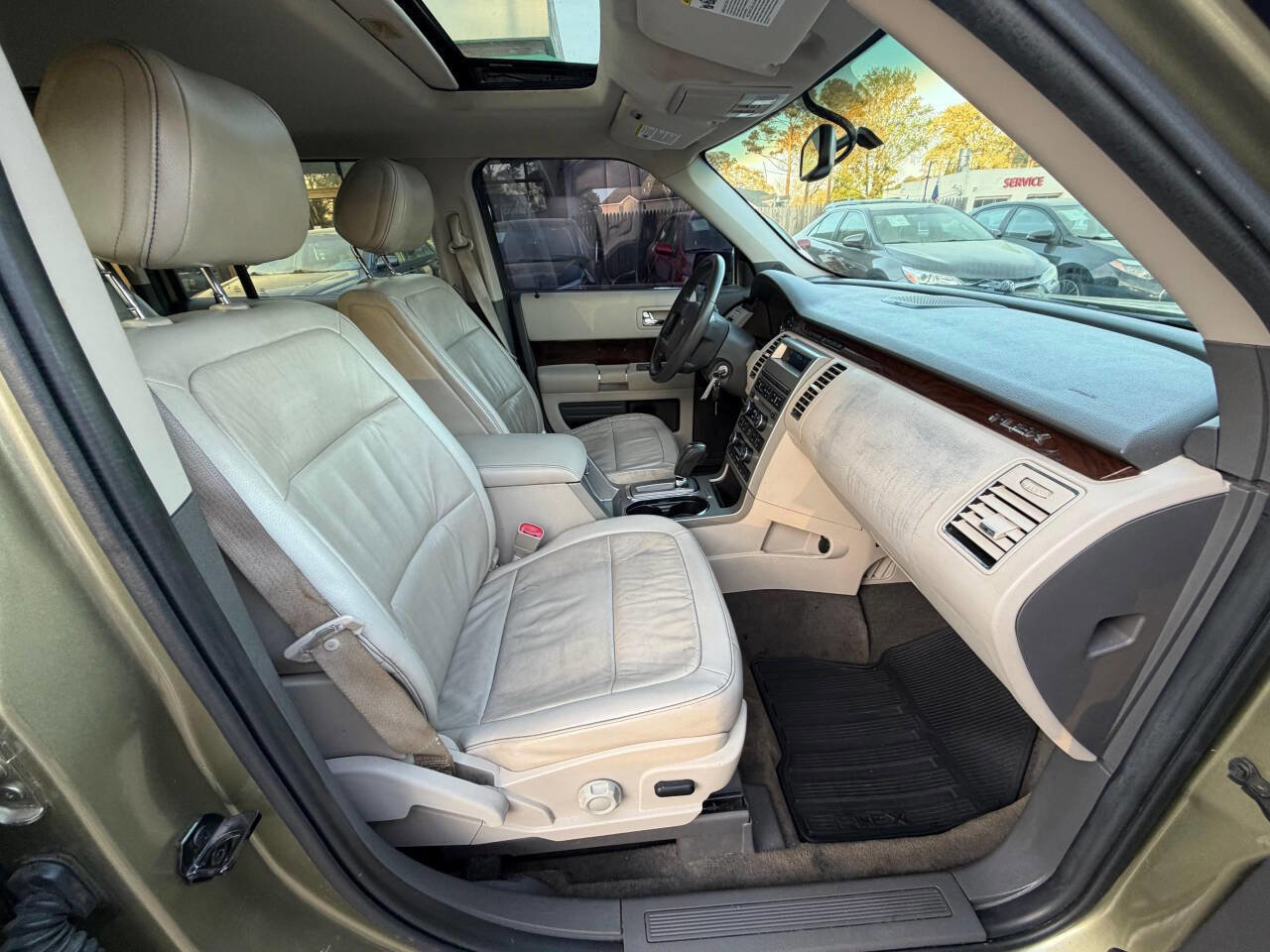 Used 2012 Ford Flex SEL w/ Equipment Group Order Code image 16