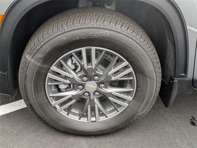 New 2026 Chevrolet Traverse LT w/ Driver Confidence Package image 9