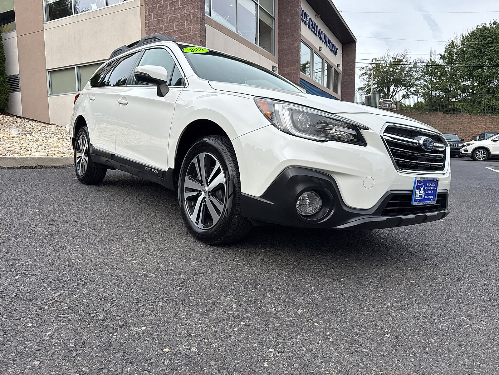 Used 2019 Subaru Outback 2.5i Limited AWD/4WD image 18