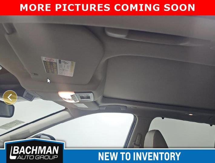 Used 2023 Nissan Rogue SL w/ SL Premium Package AWD/4WD image 2