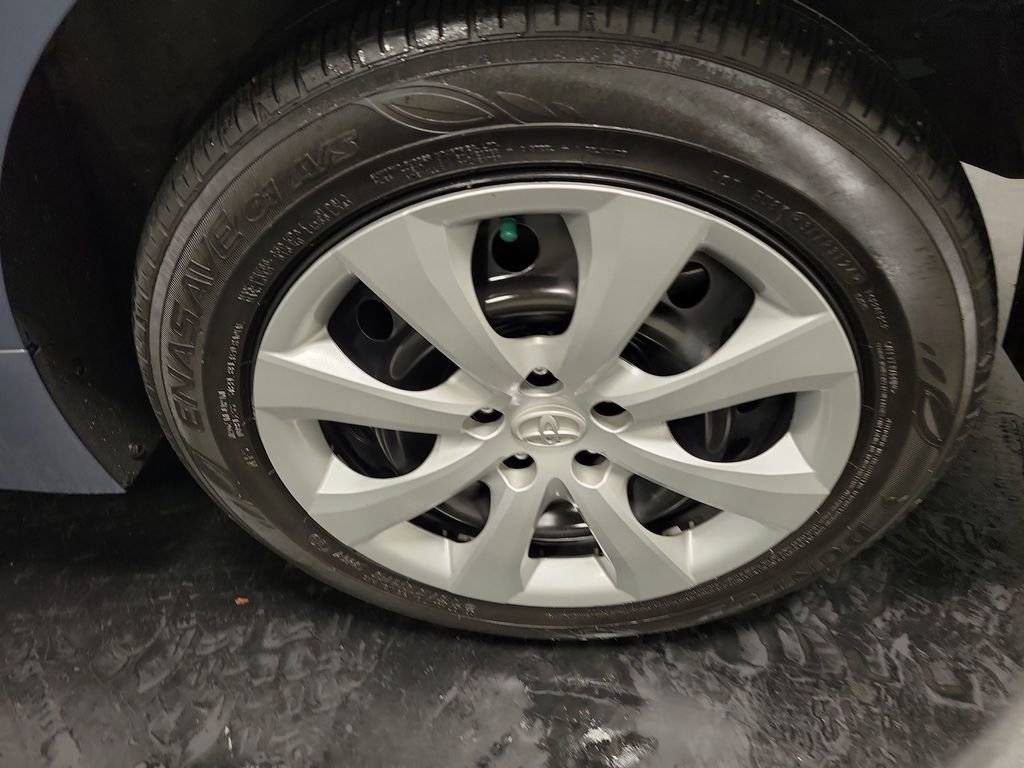 Used 2024 Toyota Corolla LE image 10