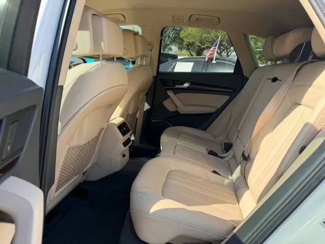 Used 2019 Audi Q5 2.0T Premium AWD/4WD image 17
