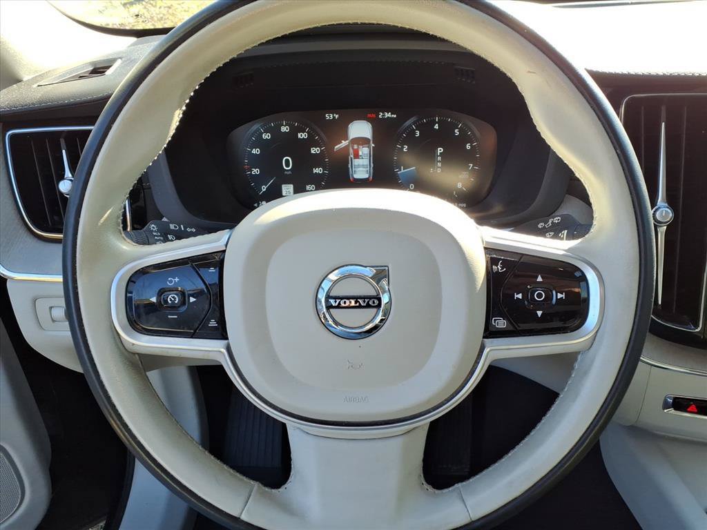 Used 2021 Volvo XC60 T5 Inscription w/ Advanced Package FWD image 22