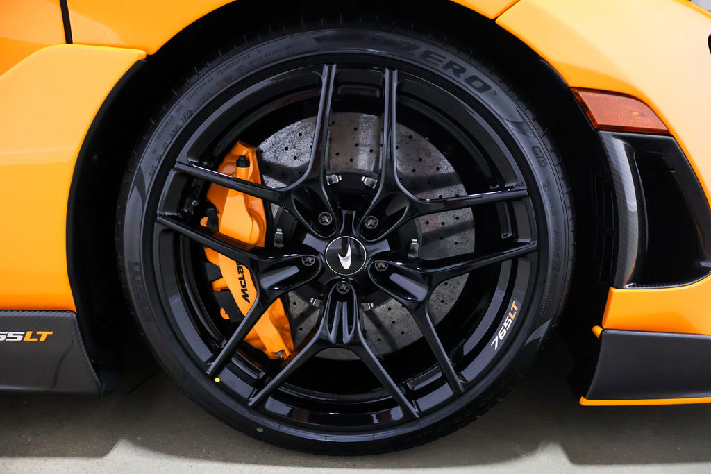 Used 2022 McLaren 765LT RWD image 44