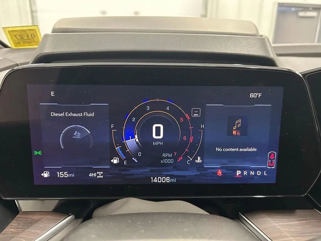 Used 2025 Chevrolet Tahoe Premier image 11