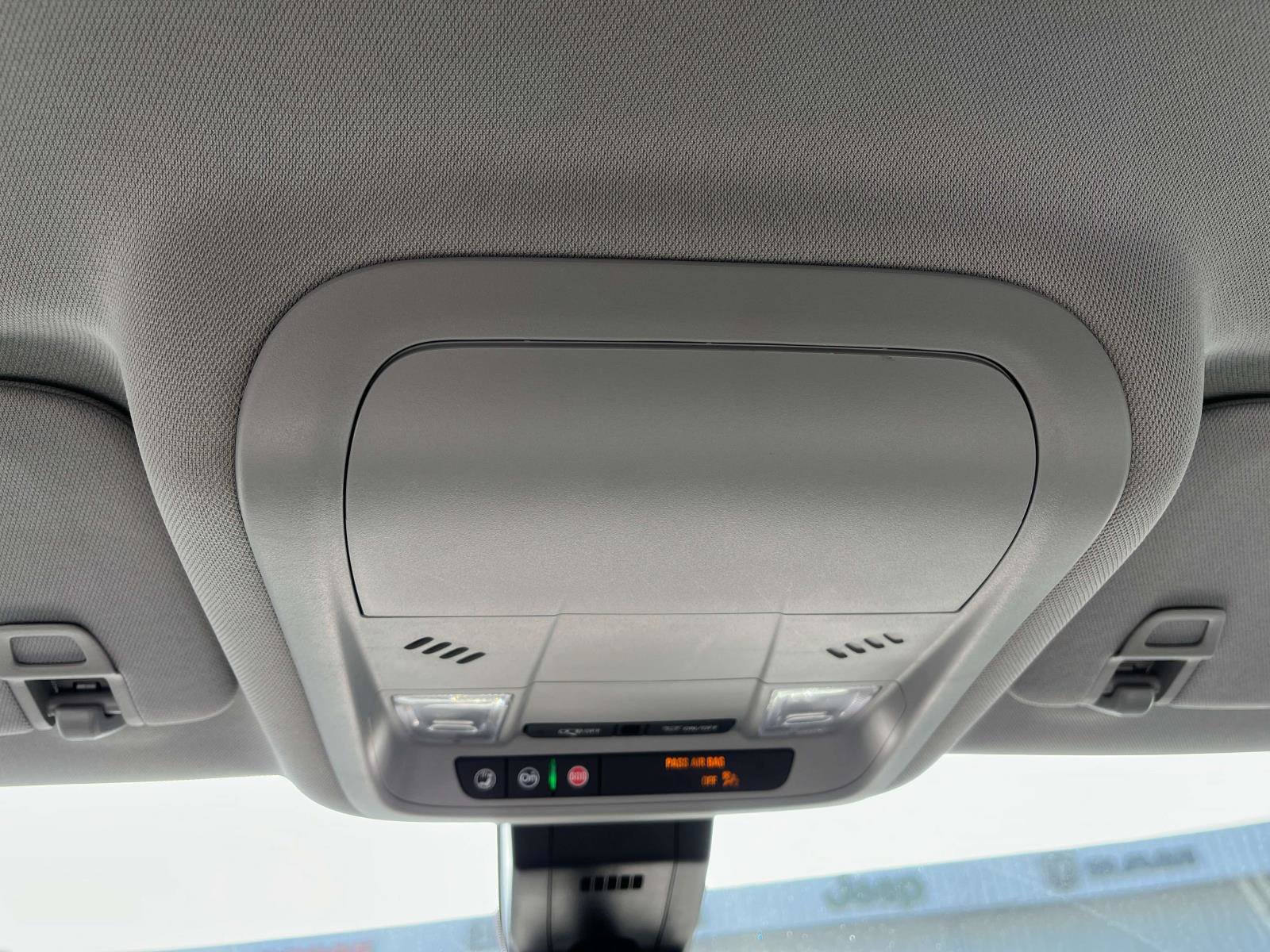 Used 2023 Chevrolet Equinox LS w/ LS Convenience Package FWD image 16